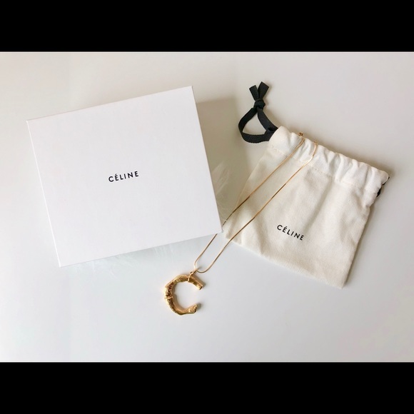 NEW Celine Alphabet Big C Necklace in Gold - Picture 5 of 5